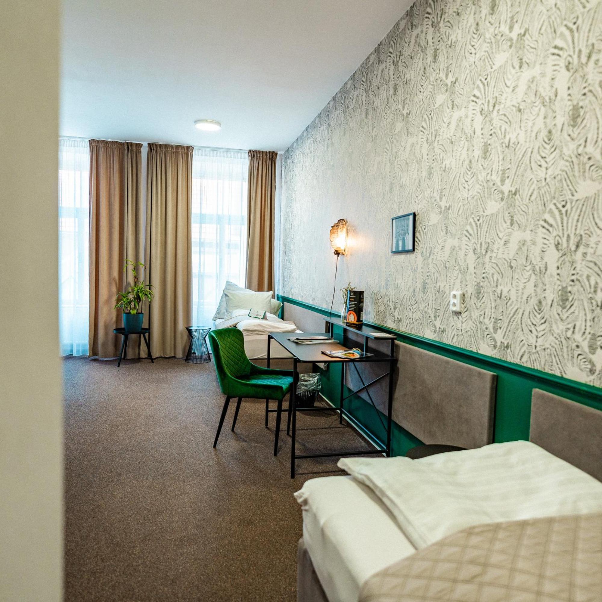 Hotel House Hradec Králové Esterno foto