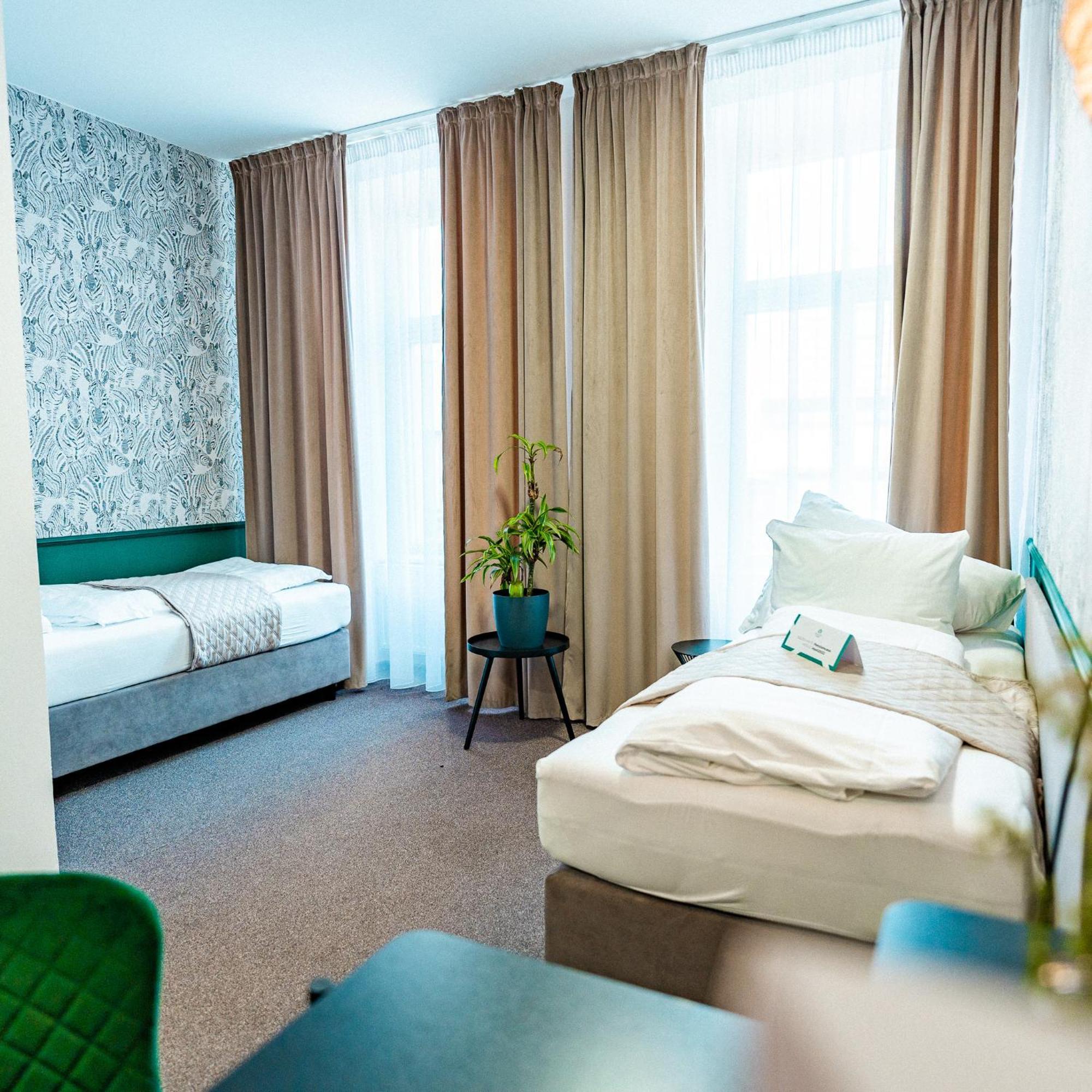 Hotel House Hradec Králové Esterno foto