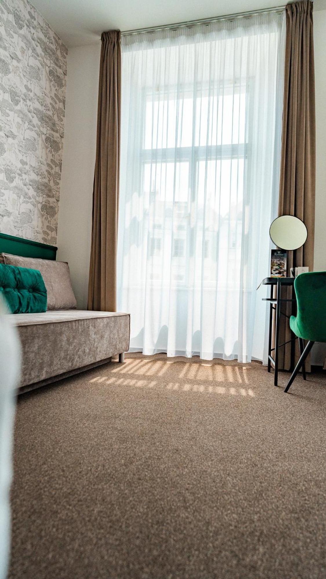 Hotel House Hradec Králové Esterno foto