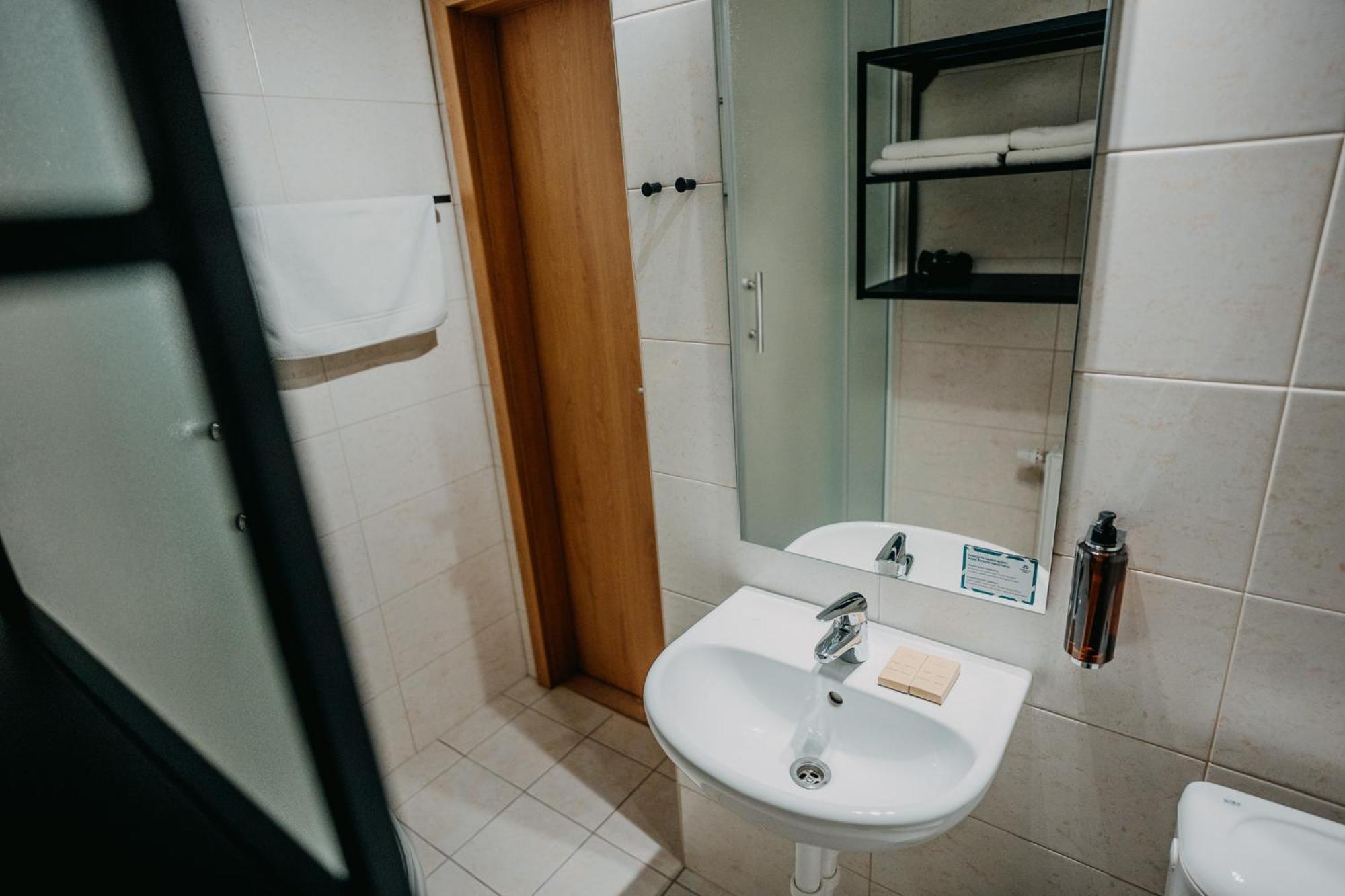 Hotel House Hradec Králové Esterno foto